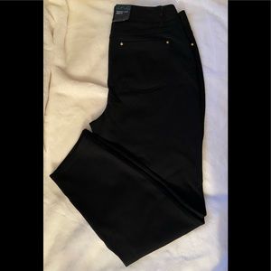 INC. Black Skinny Jeans